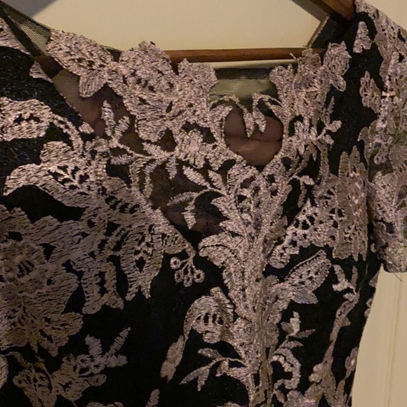 Stunning formal lace dress. Navy and blush pink. - Picture 8 of 16